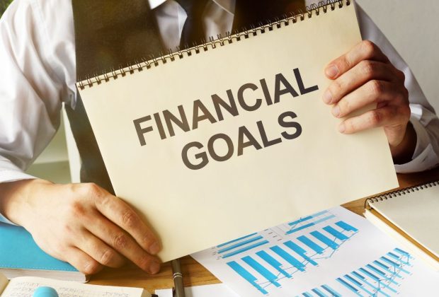 How to Achieve Your Financial Goals This Year