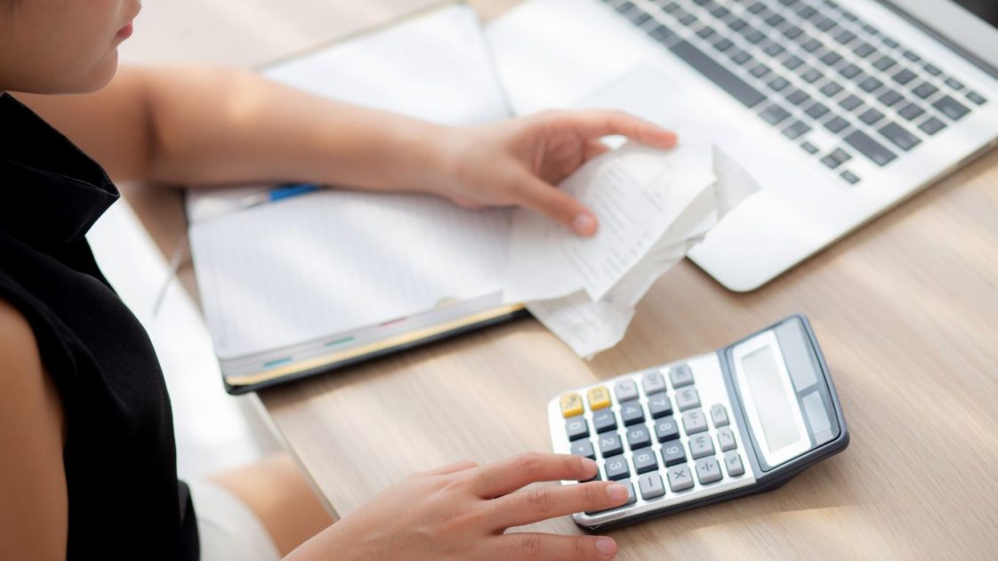 Practical Tips for Reducing Household Expenses