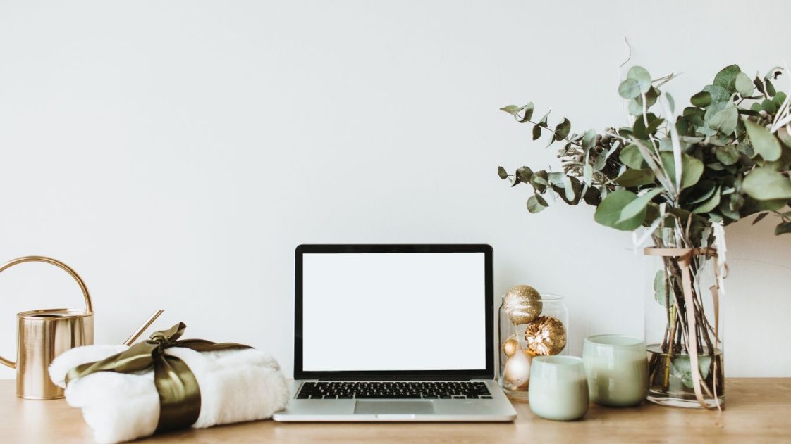 The Minimalist Lifestyle Simplifying and Saving